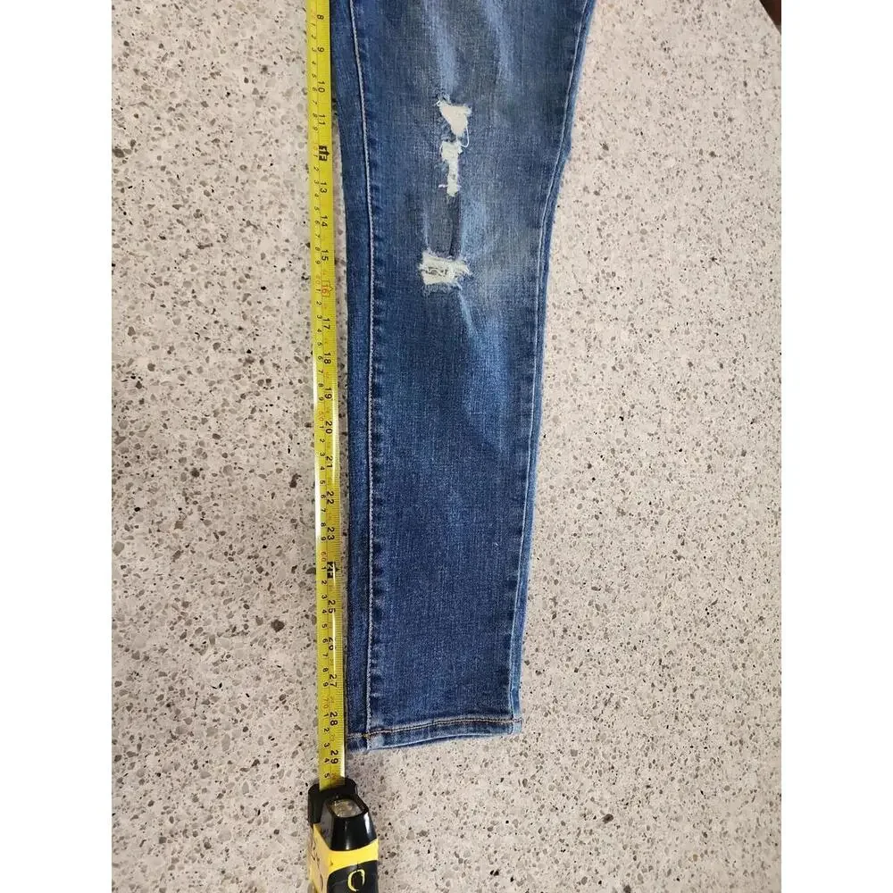 Jeans - Picture 9 of 9